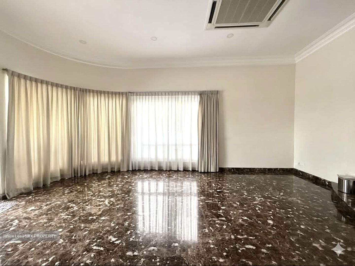 Sayang Villa (D15), Detached #570209241